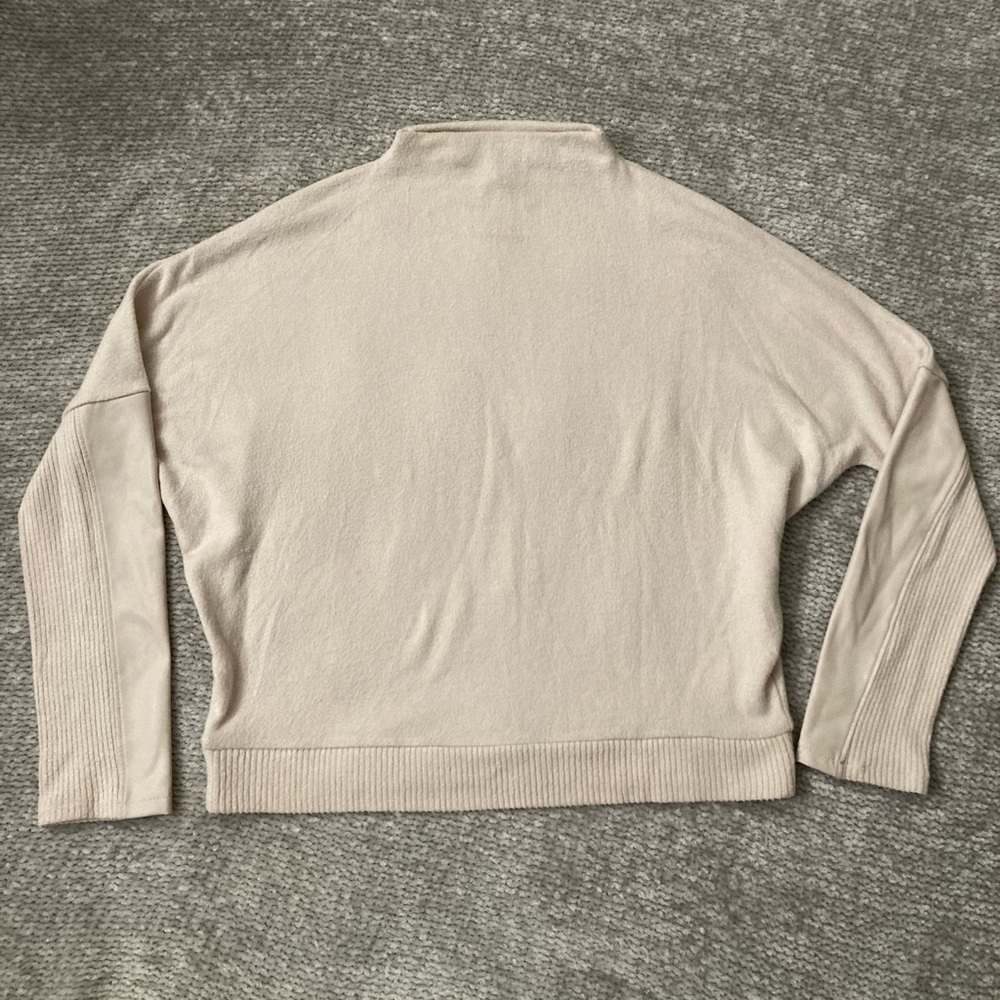 Express Dolman Sleeve Sweater Cream Faux Leather Trim Ribbed Knit‎ Size Small